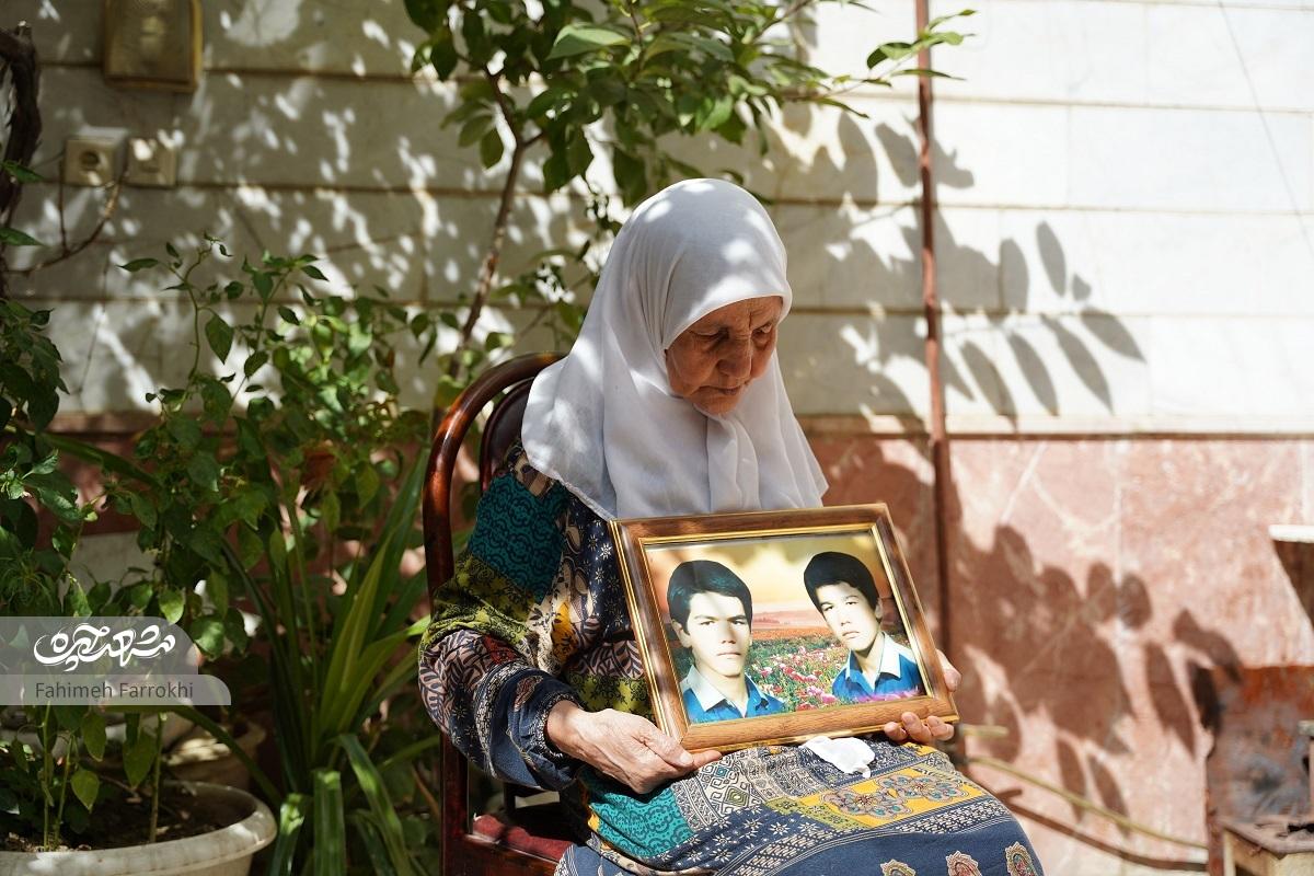 حسرت آخرین خداحافظی برای مادر شهیدان صفدرینژاد حسرت آخرین خداحافظی برای مادر شهیدان صفدرینژاد