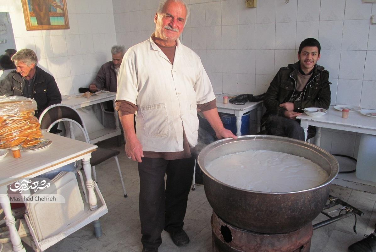 روایت‌هایی شیرین از  سال‌های دور میدان شهدا و فرنی‌پزی