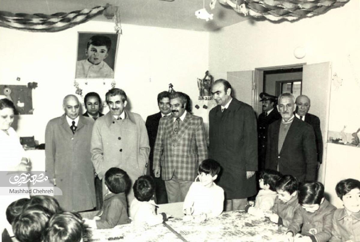 ماجرای شیرخوارگاهی که با پیگیری بانوی نیکوکاری ۷۰ سال پیش راهاندازی شد ماجرای شیرخوارگاهی که با پیگیری بانوی نیکوکاری ۷۰ سال پیش راهاندازی شد