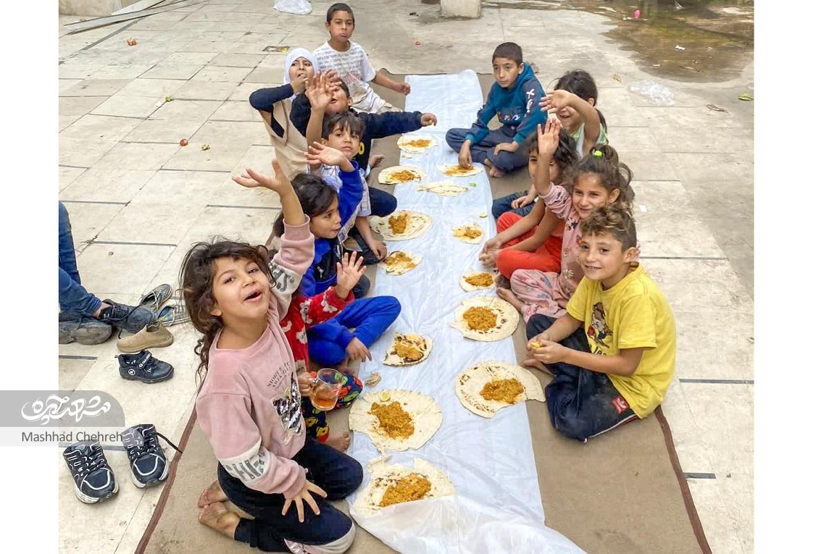 سفره بچه‌محل‌های امام رضا(ع) در دمشق پهن است