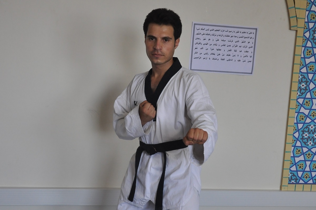 رضا نوروزی مقام سوم مسابقات قهرمانی کشور تکواندو را دارد رضا نوروزی مقام سوم مسابقات قهرمانی کشور تکواندو را دارد