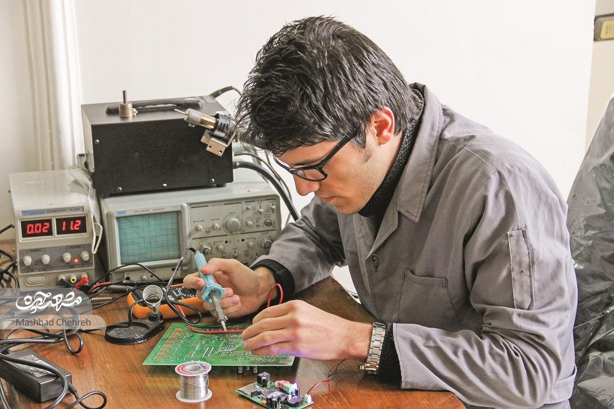 جمله کلیدی کارآفرین محله میثم: «دنبال کار اداری معمولی نیستیم!» جمله کلیدی کارآفرین محله میثم: «دنبال کار اداری معمولی نیستیم!»