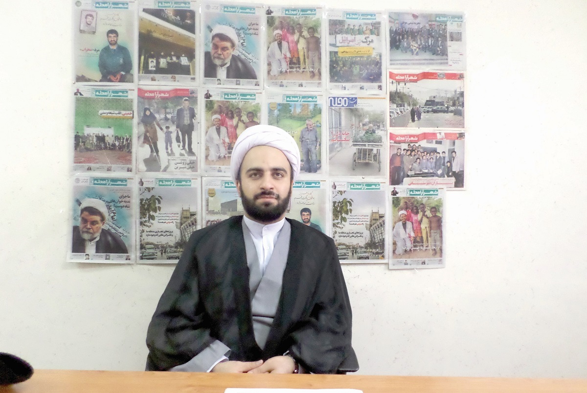 حجت‌الاسلام محمدمهدی رجبی رتبه اول مسابقات سراسری قرآن در رشته حفظ‌کل قرآن‌کریم را به دست آورده است