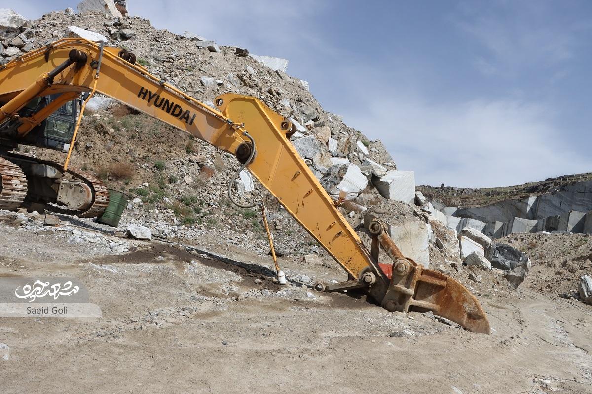 نگاهی به پرونده پرفرازونشیب «دیزدر» برای حفظ سنگنگارههای ثبتملی شده شاندیز نگاهی به پرونده پرفرازونشیب «دیزدر» برای حفظ سنگنگارههای ثبتملی شده شاندیز