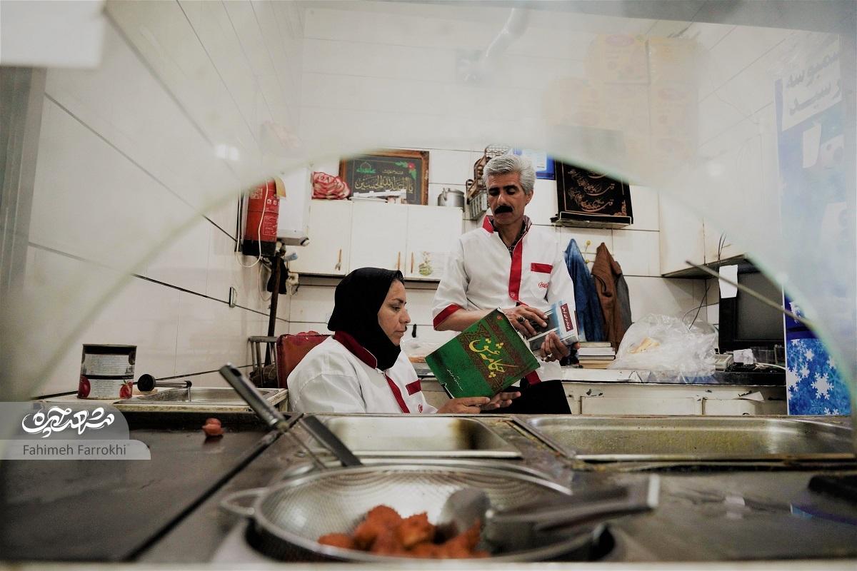 بیبیزهره امامی، بانویی که از زیاد خواندن خسته نمیشود بیبیزهره امامی، بانویی که از زیاد خواندن خسته نمیشود