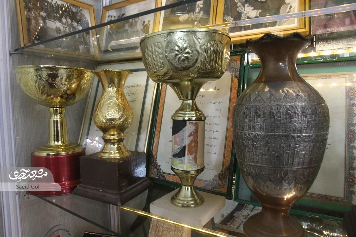 «پهلوان زنکی» محله پایین خیابان و مبدع چرخ سپهر تکپِر است «پهلوان زنکی» محله پایین خیابان و مبدع چرخ سپهر تکپِر است