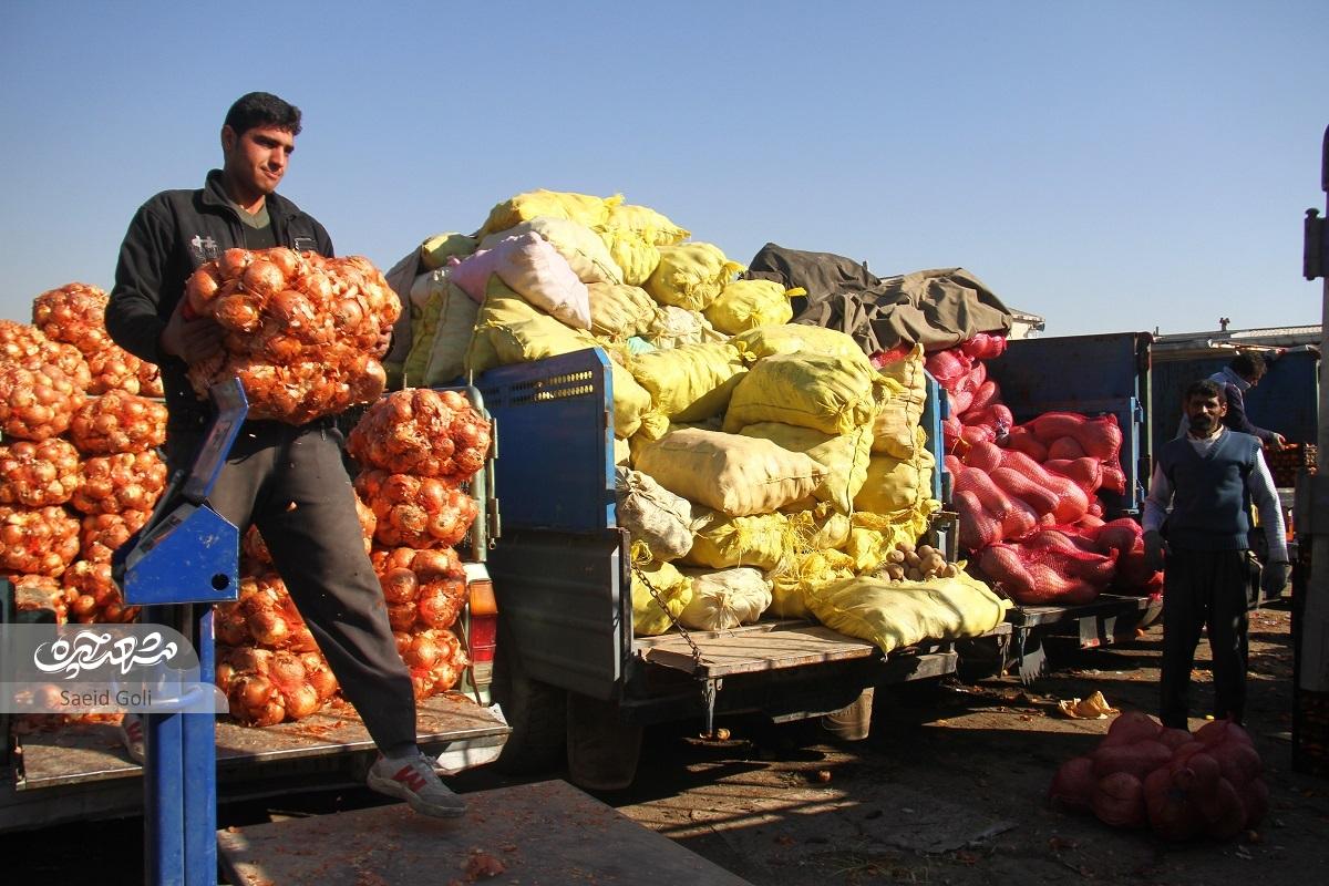 گذری بر قدیمیترین میدان میوه و ترهبار مشهد گذری بر قدیمیترین میدان میوه و ترهبار مشهد