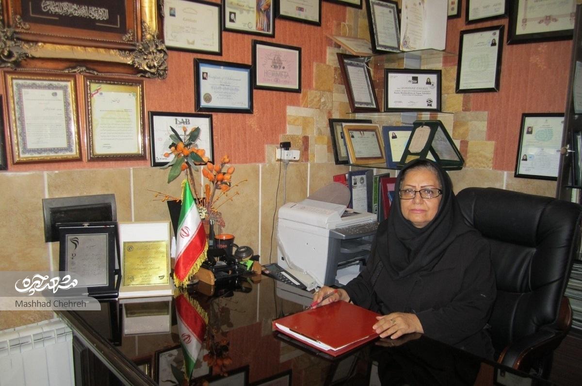 بانوی کارآفرین محله آزادشهر ۲۴ گواهینامه داخلی و خارجی دارد