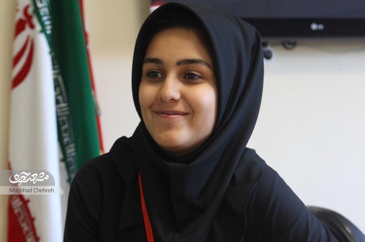 نفيسه دامغاني هندبالیست نوجوان محله ایثارگران است