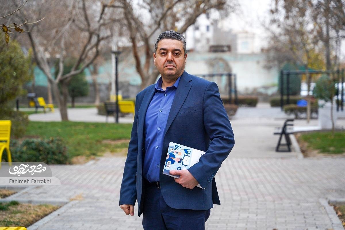 زندگی سیدمحمدامیر افتخار‌زاده بین کلمات و اعداد