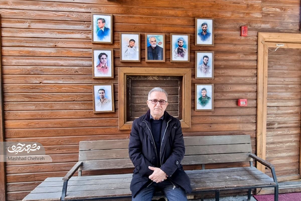 هوشنگ زَکوی محل کارش را به پاتوق فرهنگی تبدیل کرده است