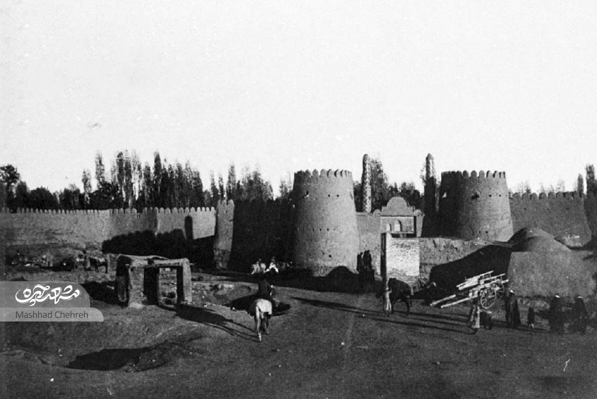 توهمات یک خاورشناس درباره تاریخ مشهد