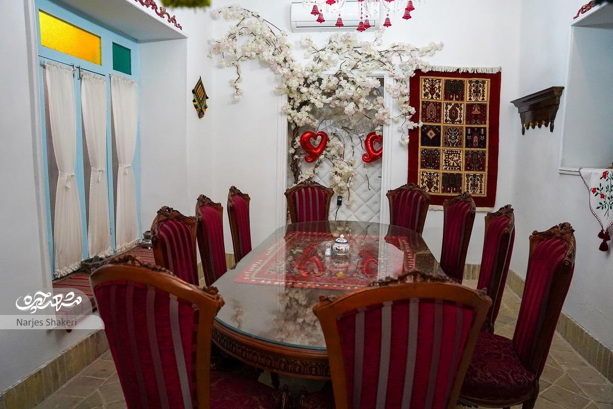 خانه تاریخی بهرامی و سردر منحصر به فردش