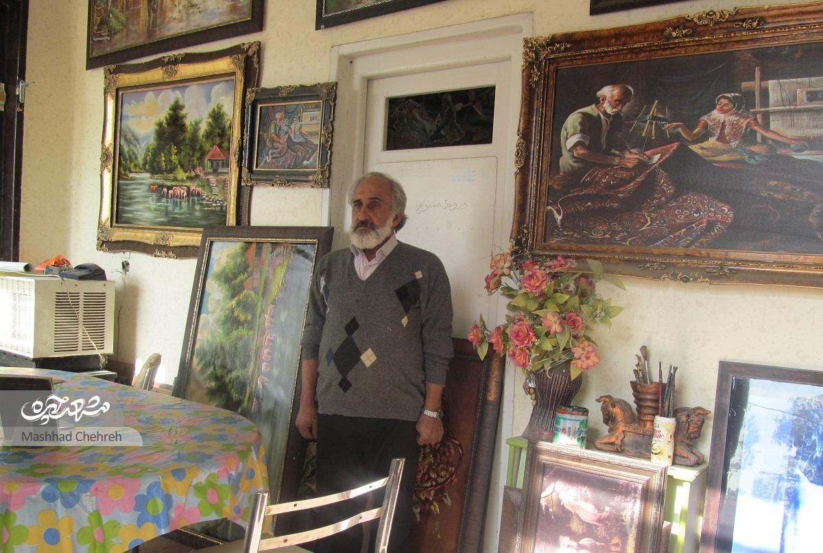 از ايتاليا كه برگشتم، عكس امام و شهدا را داوطلبانه ميكشيدم