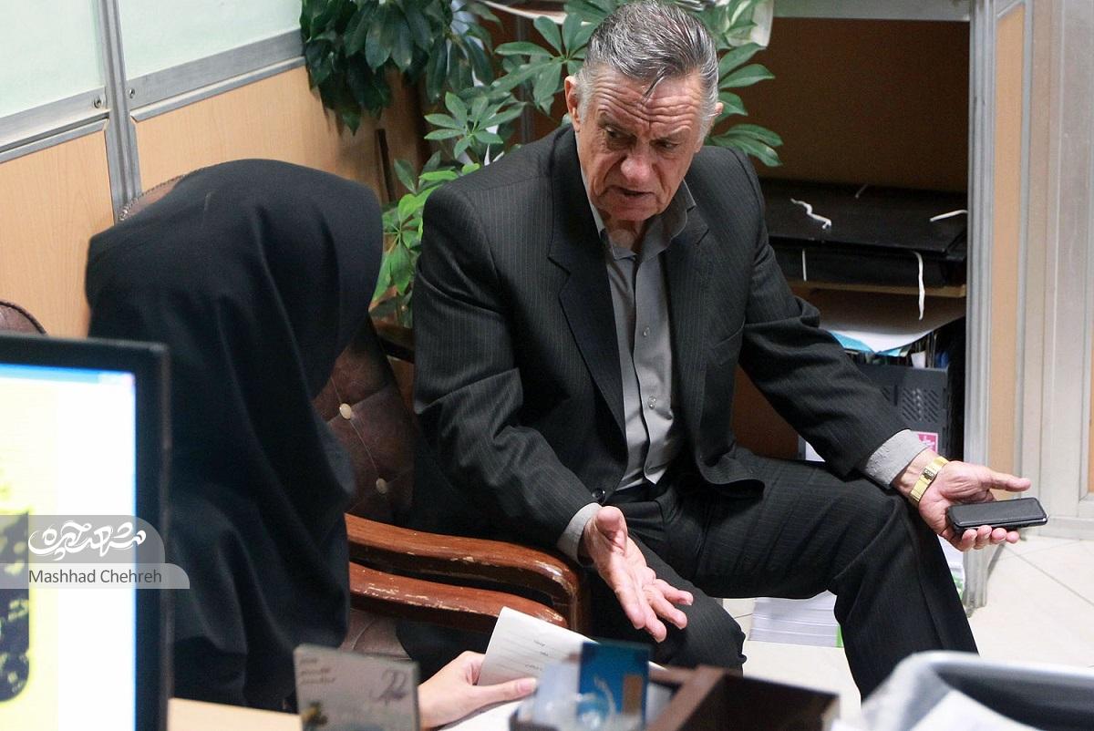 حسین عادل‌فهمیده داور بین‌المللی فوتبال است