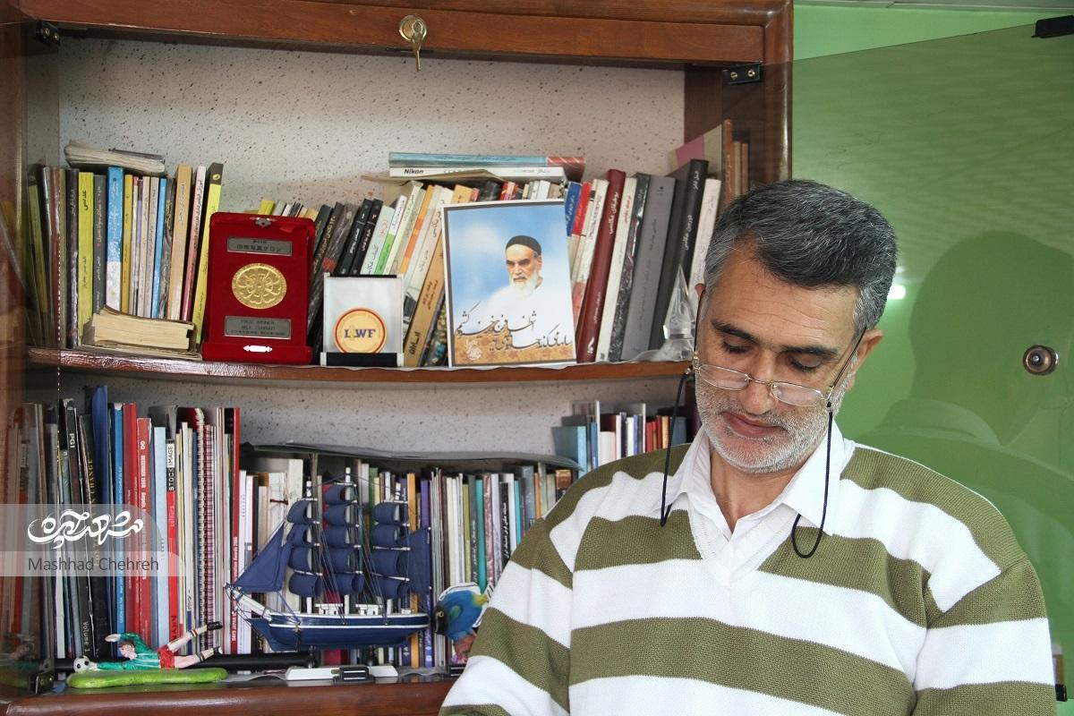 زهرایی عکاس محله کارمندان و ورودش به دنیای عکاسی با دوربینی که فیلم ۱۲۶ می‌خورد