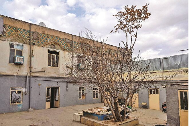 خانه تاریخی محمدیه مسافرخانه پاکستانی‌هاست