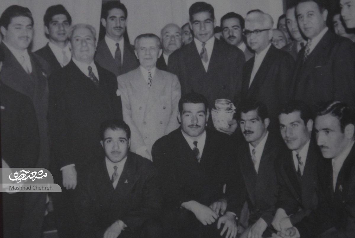 علی باغبان‌باشی رکورددار اسبق دوومیدانی جهان، ۲۱۹‌مدال و ۱۰۵‌گلدان افتخار در كارنامه خود دارد