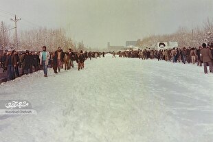 مروری بر تظاهرات مردم انقلابی مشهد در زمستان ۱۳۵۷