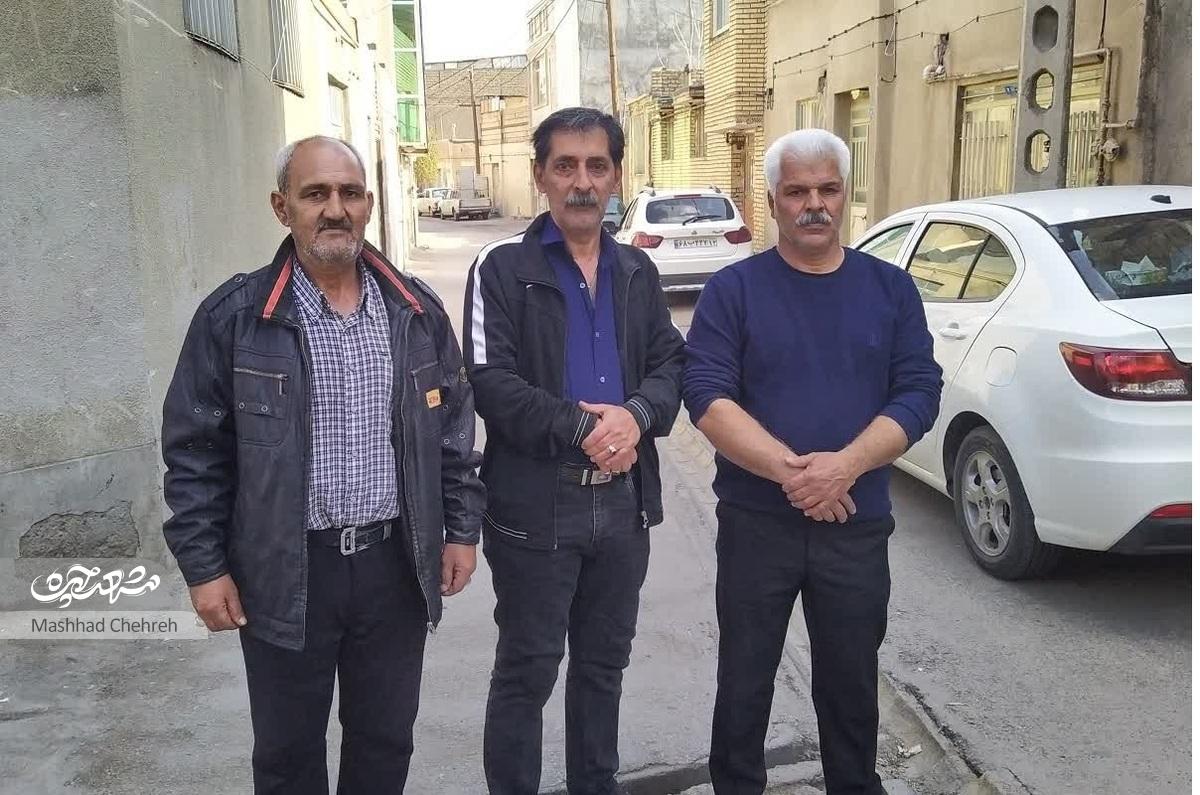 همسایه‌ها در کوچه شهید سیداحمدی کمک‌حال یکدیگرند