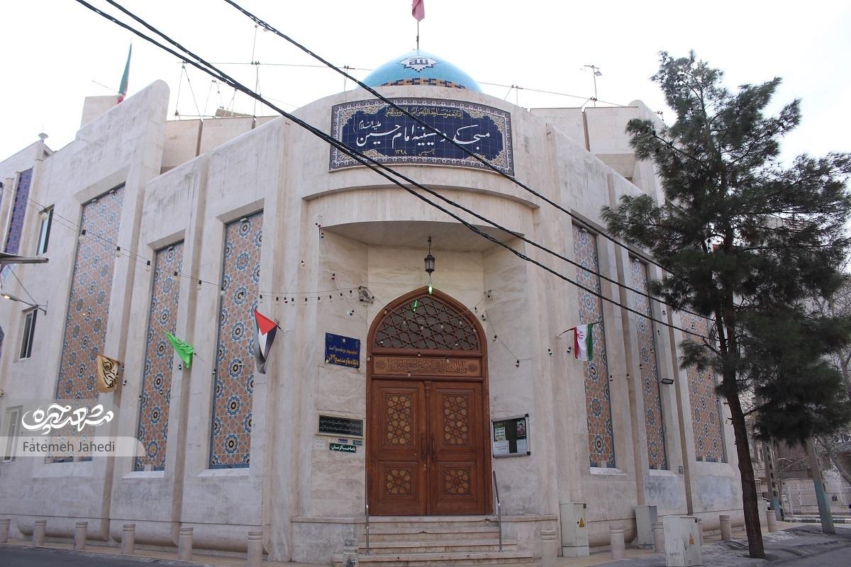 ساخت مسجد محله؛ ارثیه معنوی محمود رضازاده بانی برای فرزندانش ساخت مسجد محله؛ ارثیه معنوی محمود رضازاده بانی برای فرزندانش