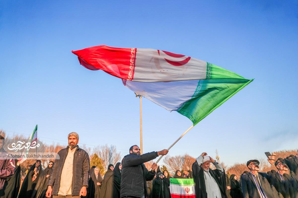 روایتی از تلاش اهالی منطقه ۳ و ۴ مشهد برای برچیدن بساط آشوب