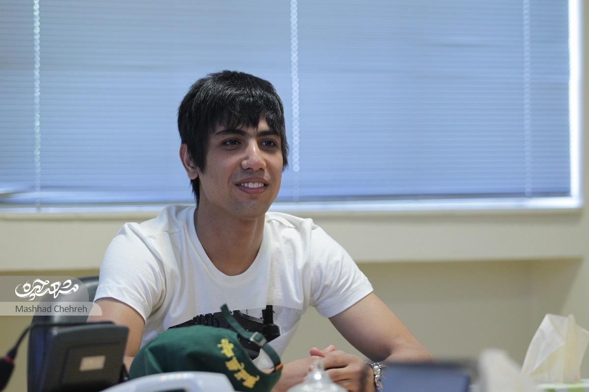 حسین طیبی دوست دارد برای طلابیها یک فوتسال درست کند حسین طیبی دوست دارد برای طلابیها یک فوتسال درست کند