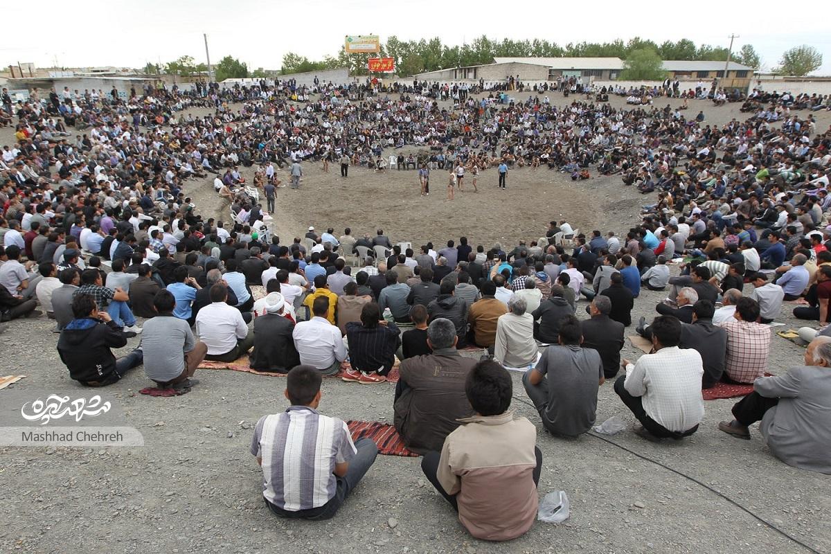 هادی تنها فاتح قند سوم گودهای چوخه استان خراسان رضوی است هادی تنها فاتح قند سوم گودهای چوخه استان خراسان رضوی است