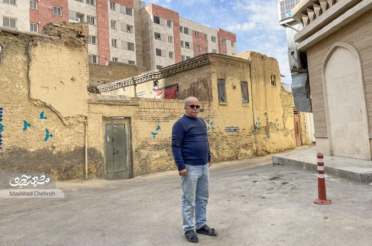 جستوجوی کوچههای پایین خیابان در میان خاطرات خسروشاهی جستوجوی کوچههای پایین خیابان در میان خاطرات خسروشاهی