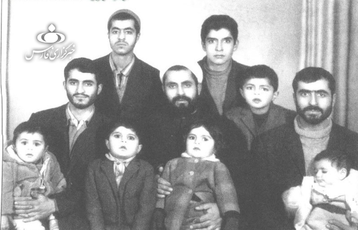 مرحوم «شیخ‌احمد کافی» آن «واعظ خراسانی»