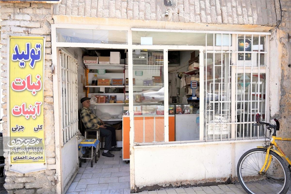 مسعود بحرودی شناسنامه زنده نوغان است مسعود بحرودی شناسنامه زنده نوغان است