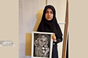 آیدا سلطانی با سیاه‌قلم‌هایش به جشنواره خوارزمی رفت