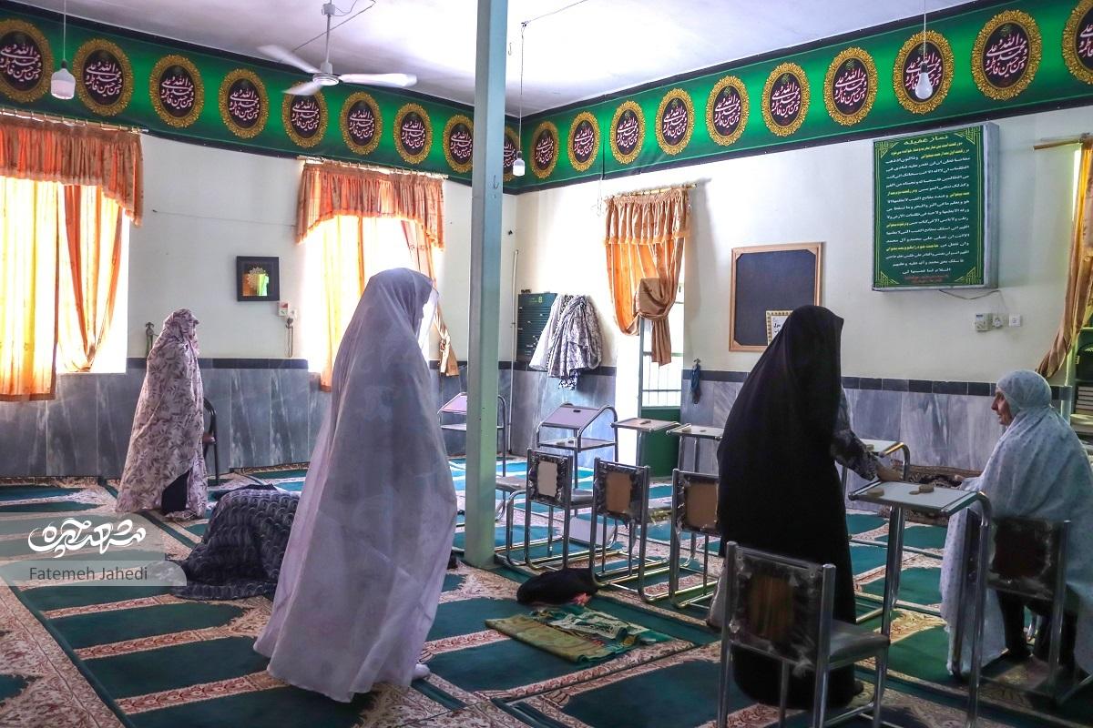 مسجد صاحب الزمان (عج)، ۵۱ سال است اهالی اسلامیه را دور هم جمع میکند مسجد صاحب الزمان (عج)، ۵۱ سال است اهالی اسلامیه را دور هم جمع میکند