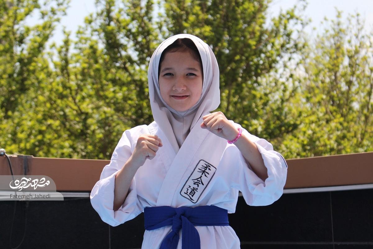 «ماماننرگس» دختران رزمیکار ثامن «ماماننرگس» دختران رزمیکار ثامن