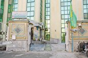 کتابخانه امامین همامین(ع) پاتوق زائران کتاب‌خوان است