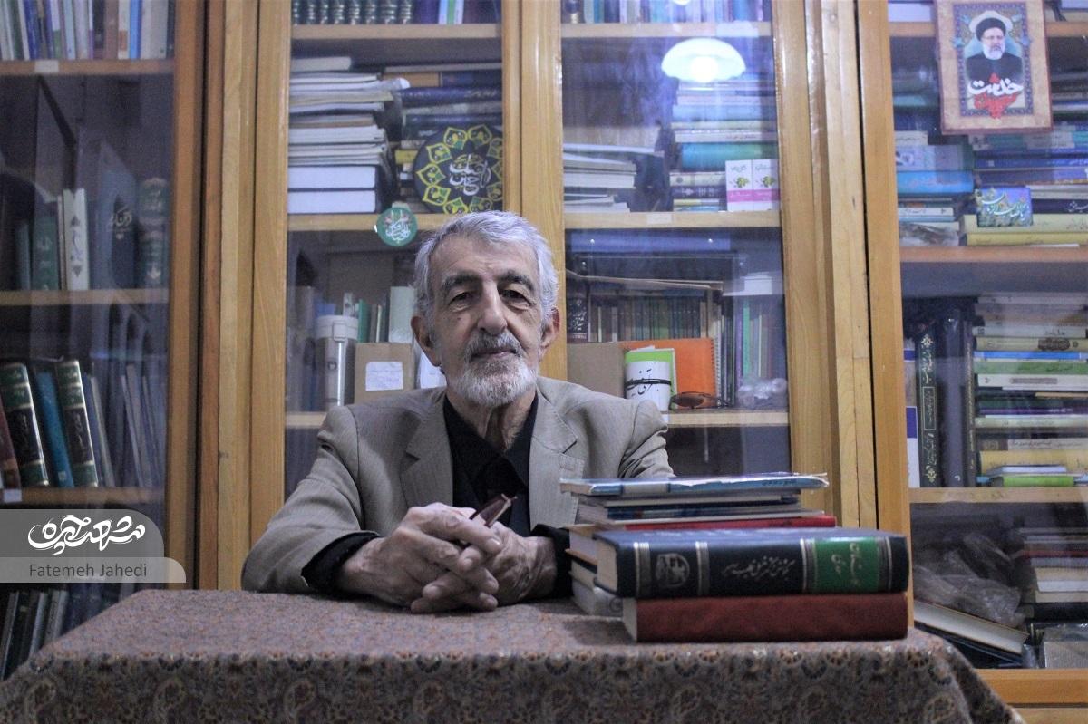 چرخش قلم سیدمصطفی موسویگرمارودی در حقانیت اهلبیت(ع) چرخش قلم سیدمصطفی موسویگرمارودی در حقانیت اهلبیت(ع)