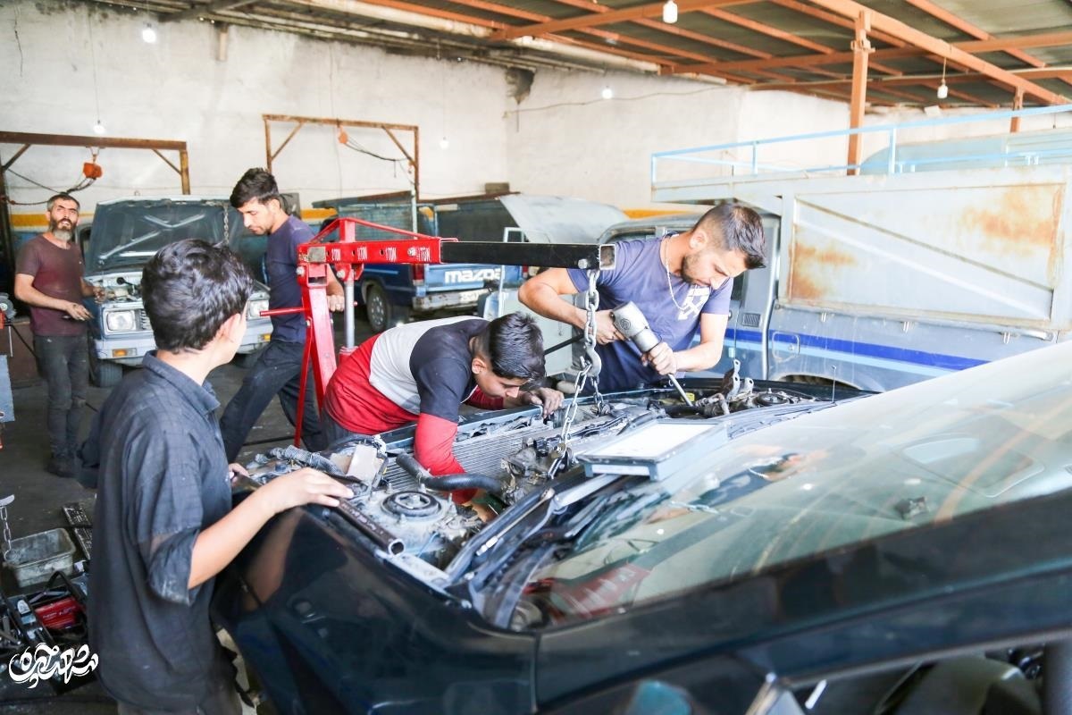 راسته مسلم‌جنوبی، بازار تعمیرگاه‌های منطقه ۳ است