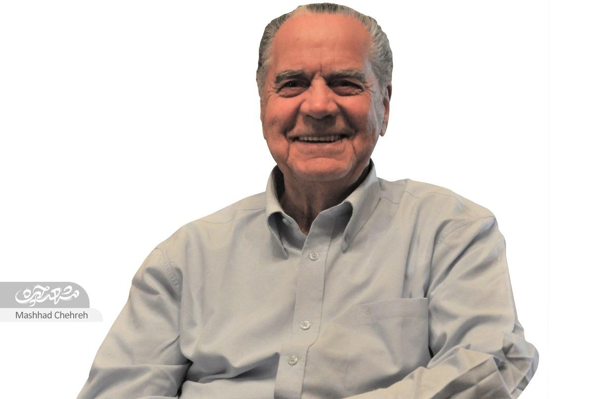 سیاحت غرب و شرق با بزرگ‌مرد آمار ایران