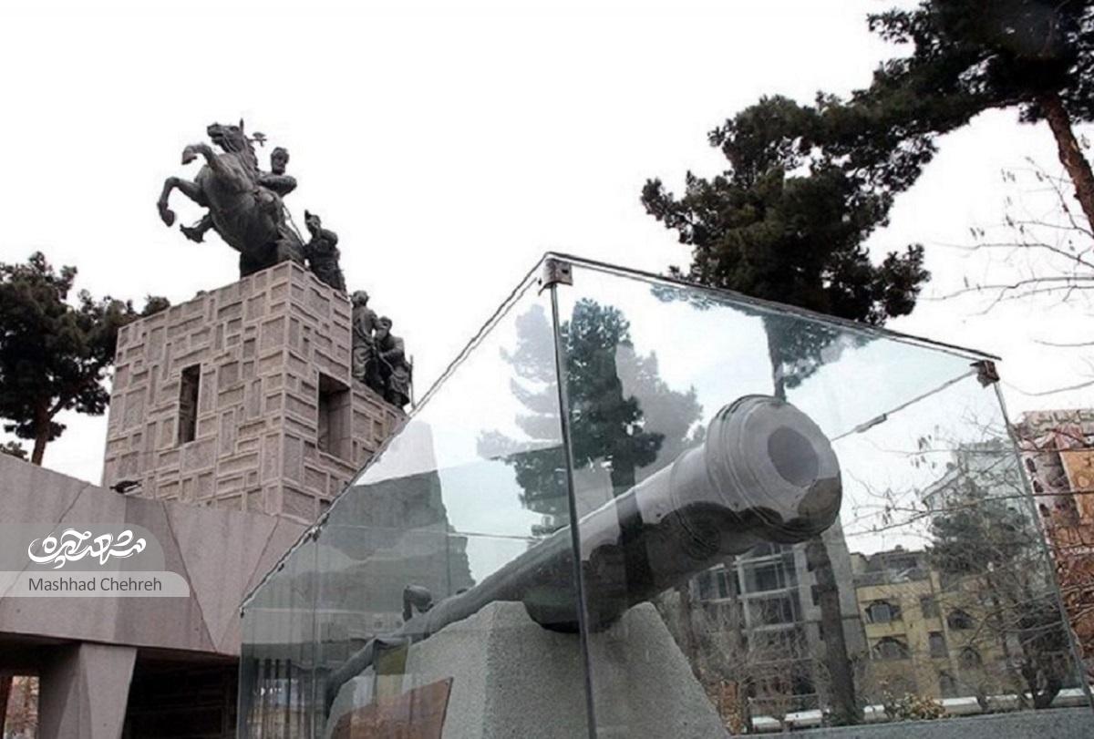 یادگاری هوشنگ سیحون برای سرداری به اسم نادر