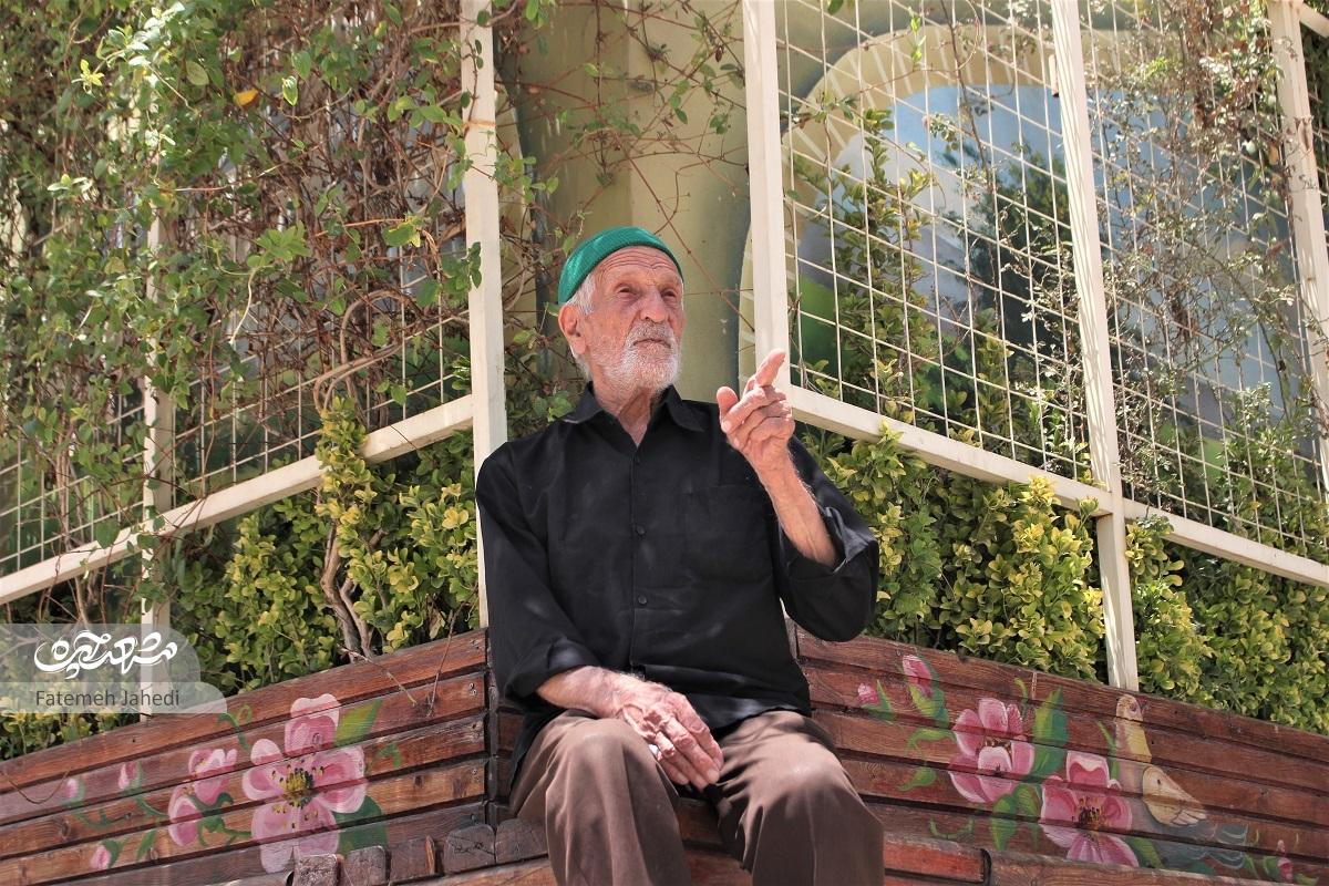 از گیوه دوزی تا ورود کفش ملی سیداصغر گمراتیان از گیوه دوزی تا ورود کفش ملی سیداصغر گمراتیان