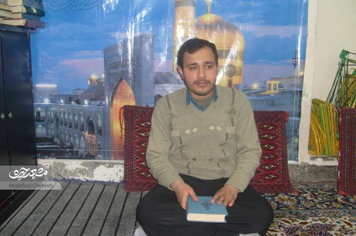 سیدعلی مومنیان، در ۱۵ سالگی حافظ کل قرآن شد