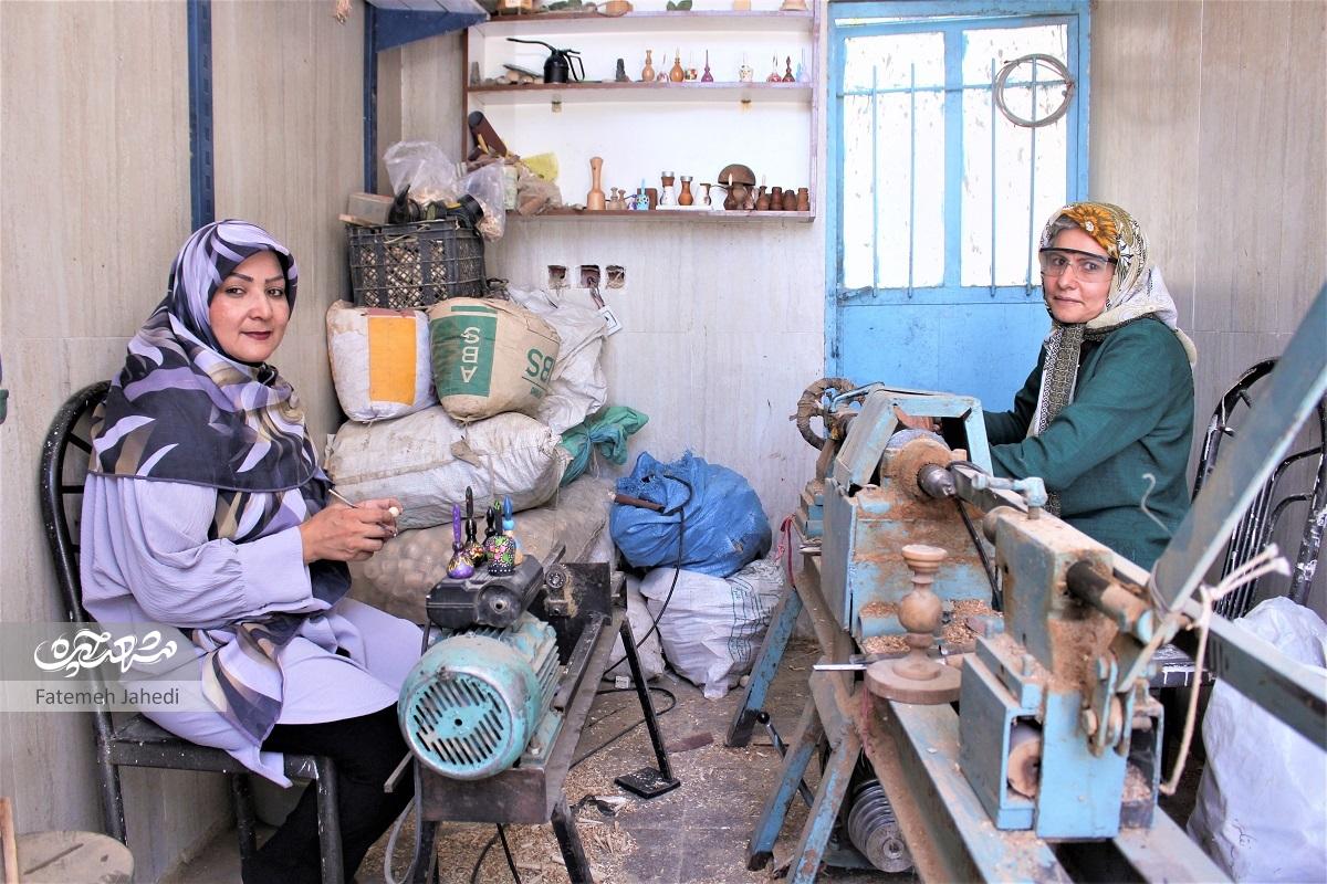 کارآفرین سیلزده به جریان زندگی بازگشت! کارآفرین سیلزده به جریان زندگی بازگشت!