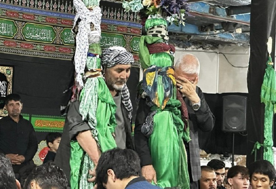 عزاداری اقوام در هیئت مشهد