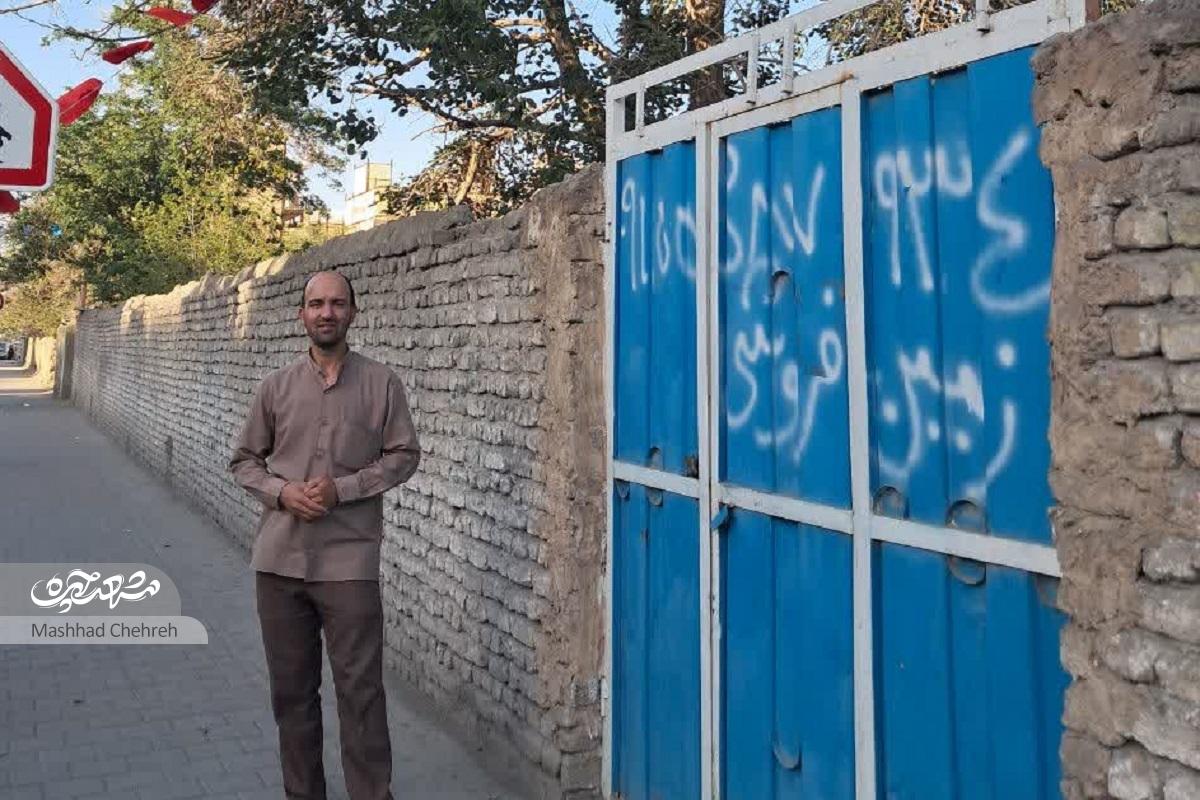 کلوخبازی در زمینهای خاکی شهرک حجت(عج) کلوخبازی در زمینهای خاکی شهرک حجت(عج)