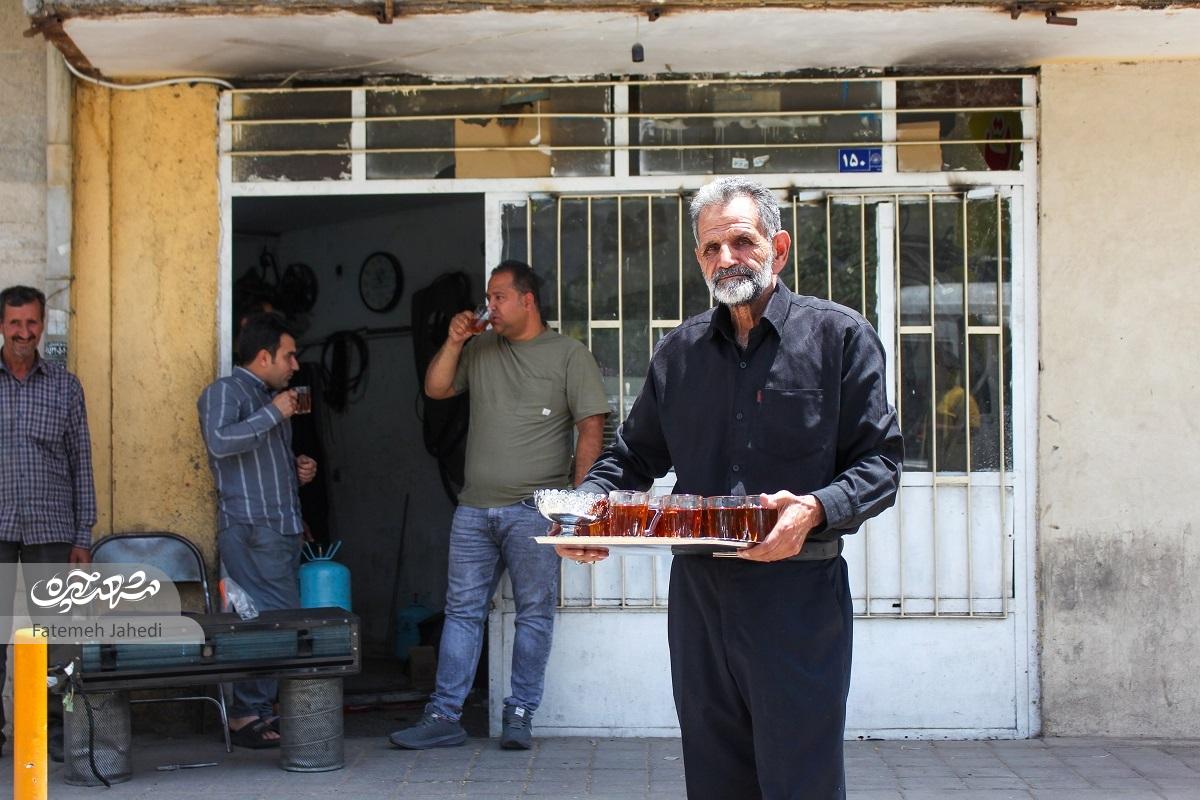 برکت از در و دیوار خانه حاجعلی علیزاده میبارد برکت از در و دیوار خانه حاجعلی علیزاده میبارد