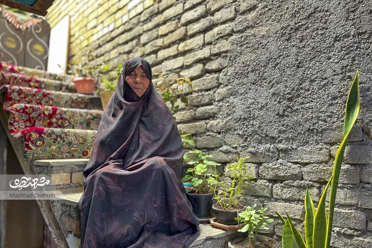 فاطمه مجاور از مجروحان حادثه بمبگذاری حرمرضوی است