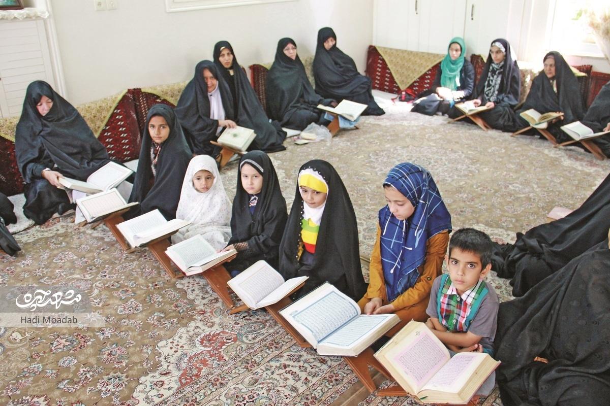 «متوسلین به حضرت زهرا (س)»؛ یک جمع قرآنی با ۳۵ سال قدمت