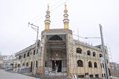 خشت‌خشت مسجد محمدرسول‌الله را اهالی رو هم گذاشتند