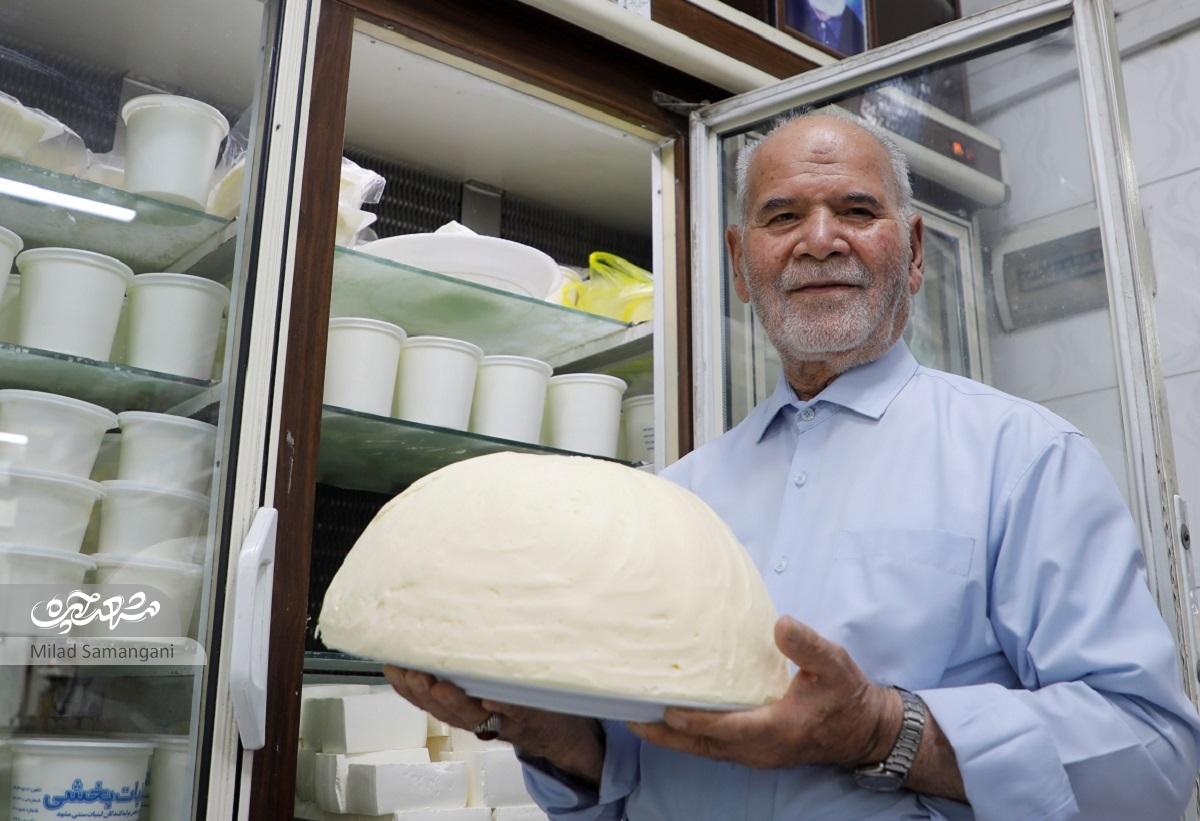 حاجاسدالله بخشی منبع کلسیم طلاب بود! حاجاسدالله بخشی منبع کلسیم طلاب بود!