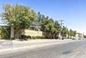 مسیر سرسبز صنعت در خیابان کاظمیه یک